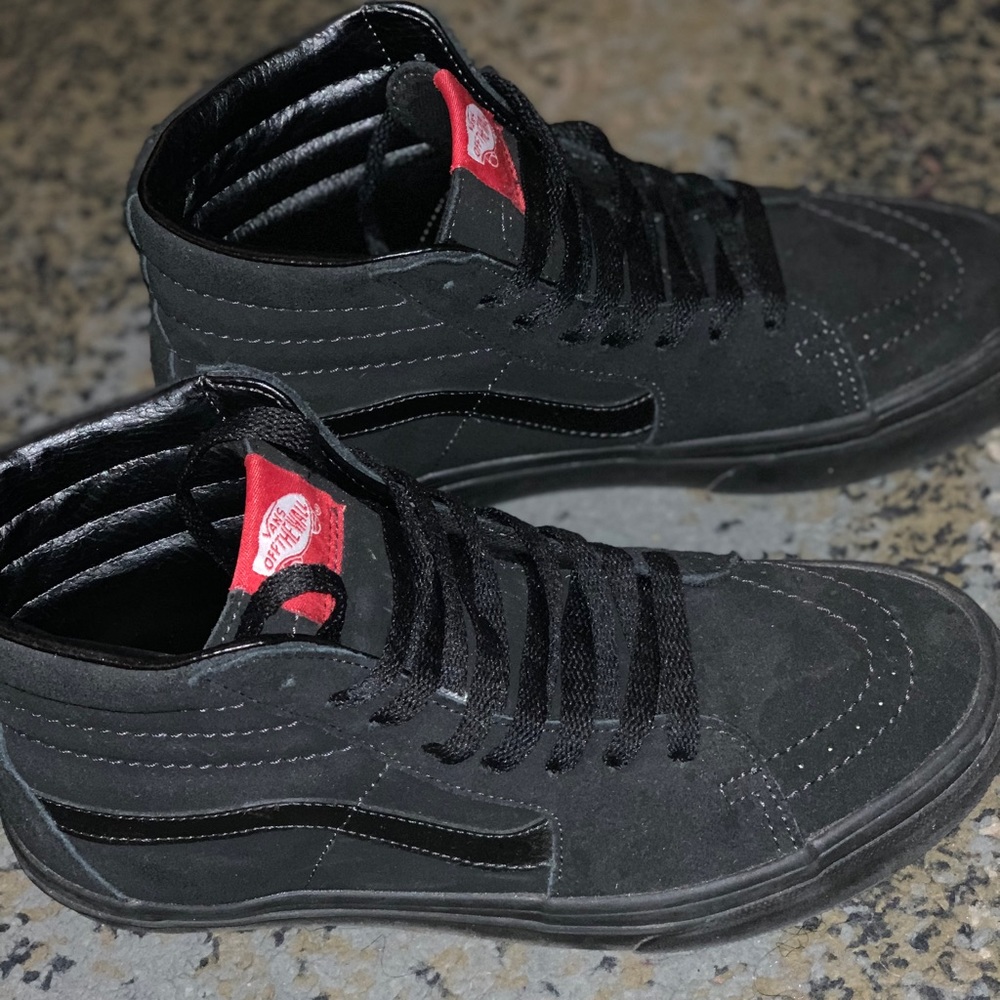 Big Kids High Top Vans Sneaker